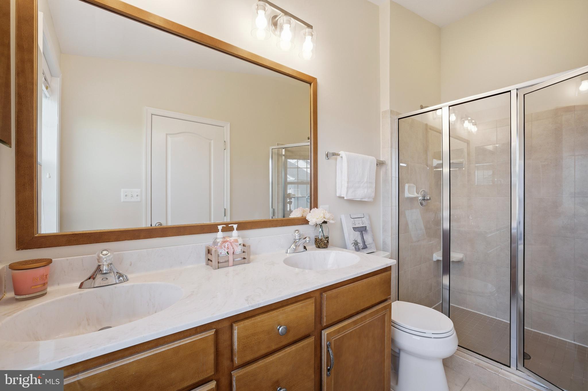 LOUDOUN VALLEY ESTATES 2 - Residential