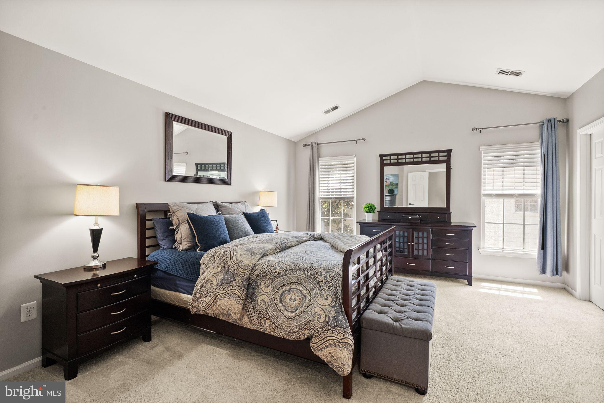 VICTORY LAKES - Residential