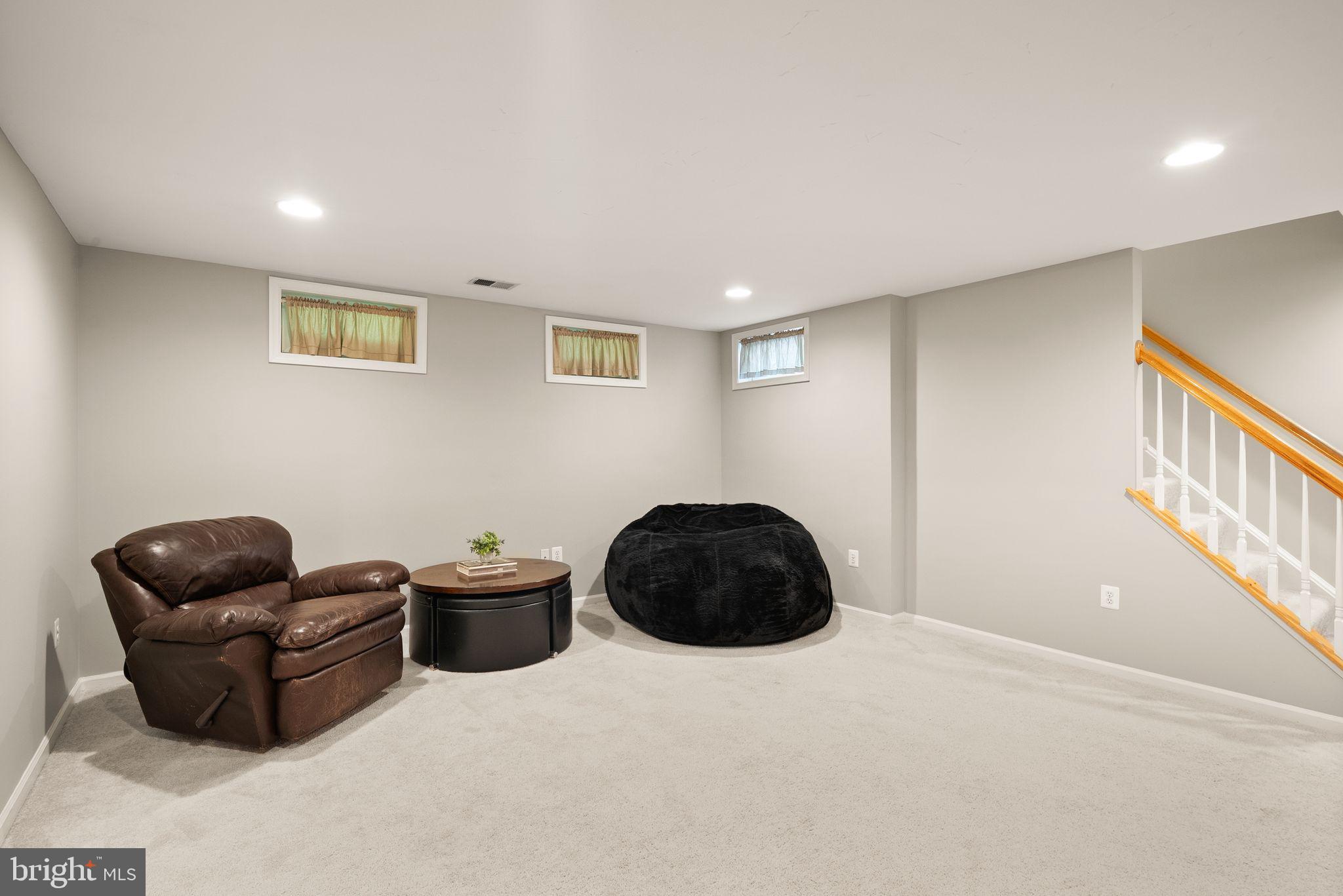VICTORY LAKES - Residential