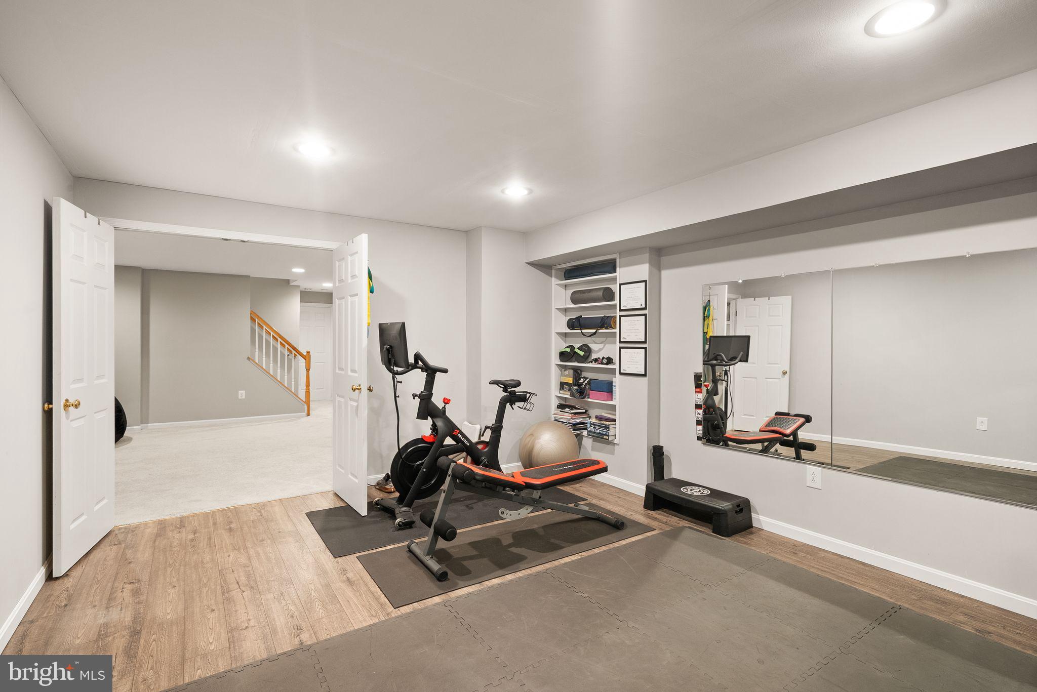 VICTORY LAKES - Residential