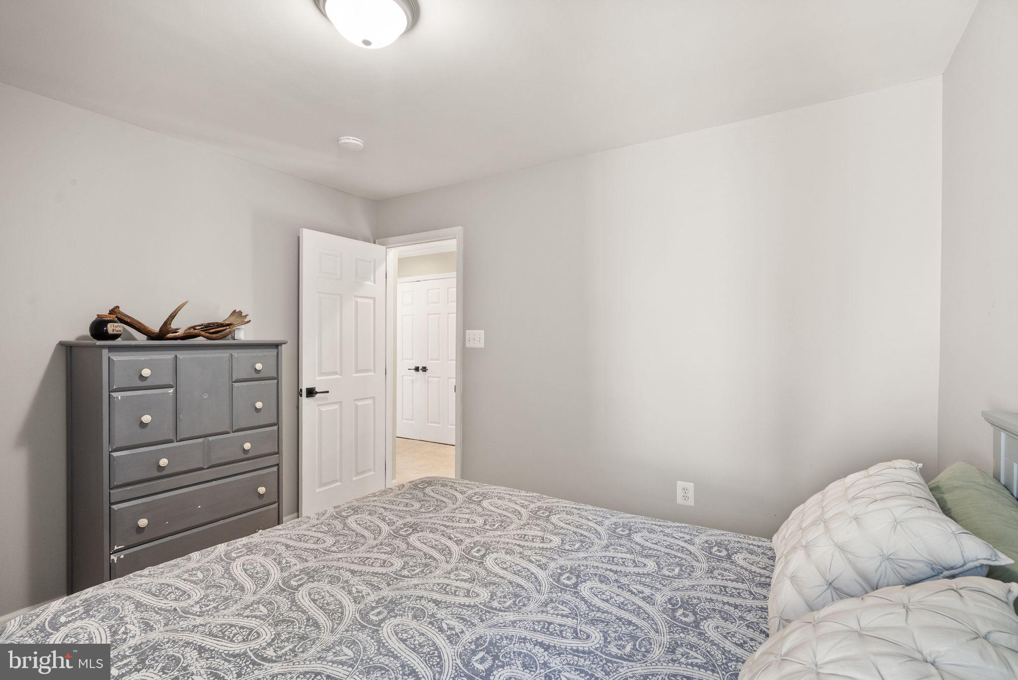 VICTORY LAKES - Residential