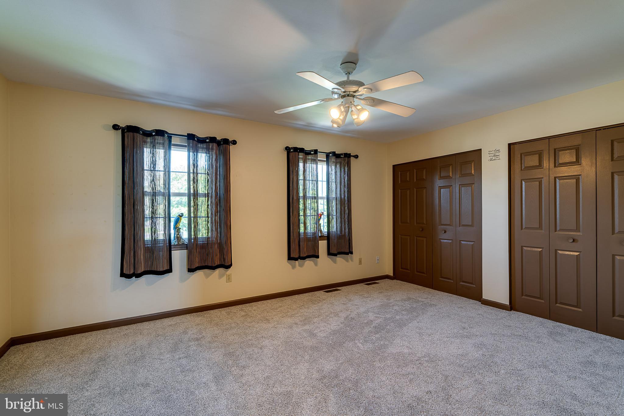 WHITFORD HILL - Residential
