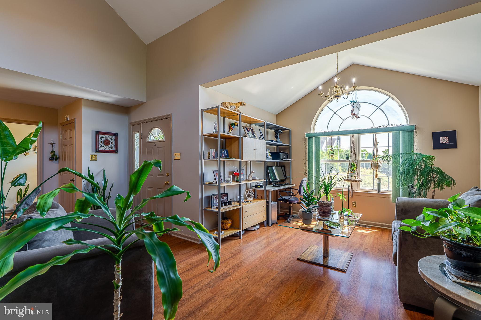WHITFORD HILL - Residential
