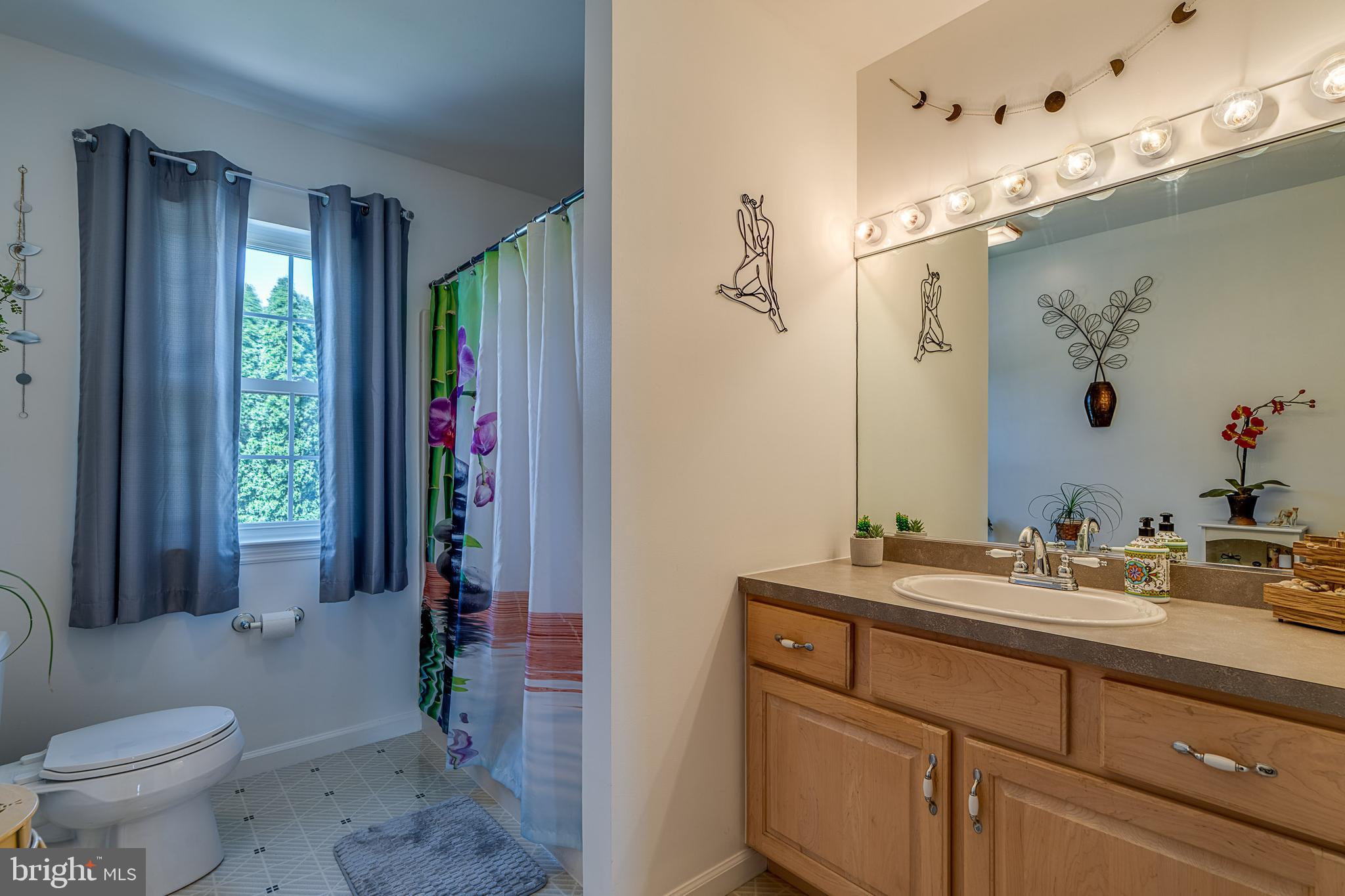 WHITFORD HILL - Residential