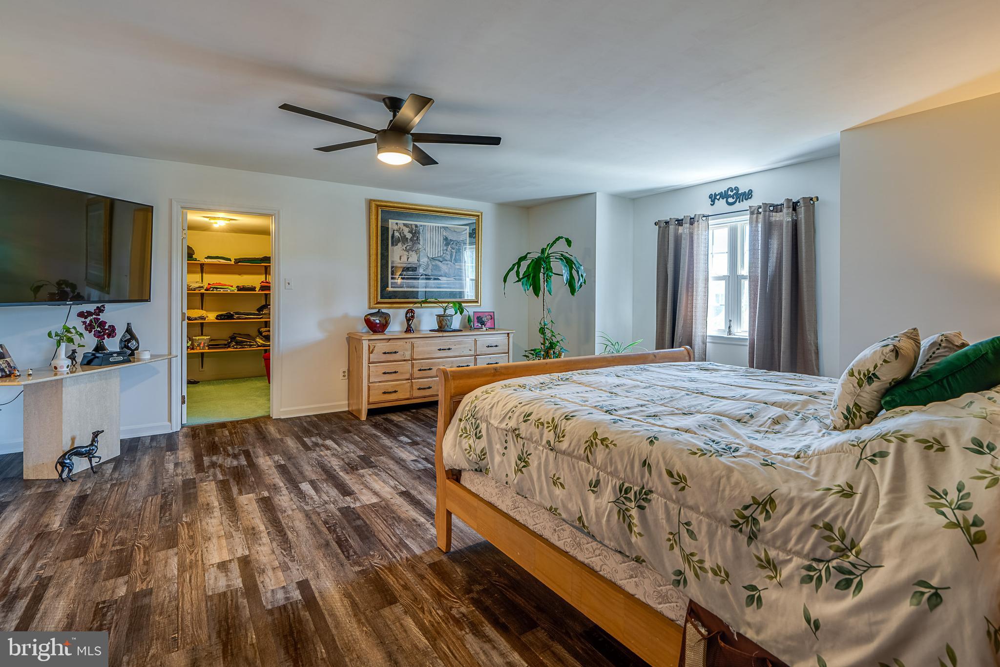 WHITFORD HILL - Residential