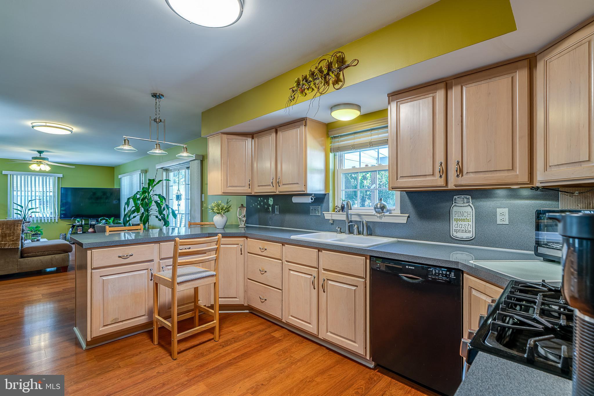 WHITFORD HILL - Residential
