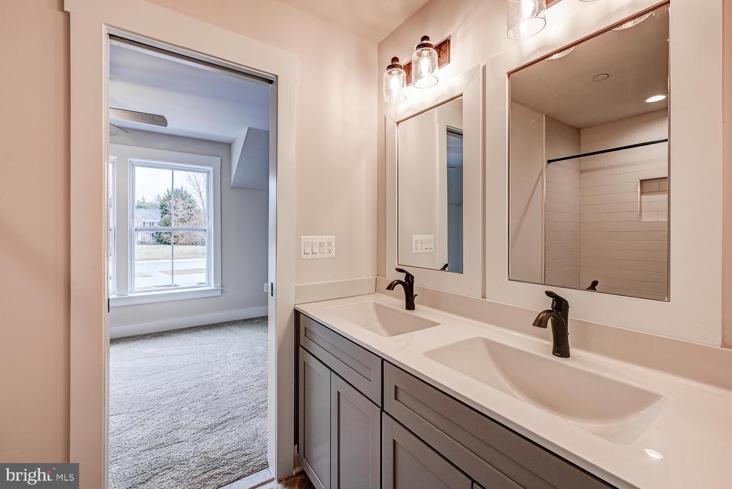 REISTERSTOWN - Residential