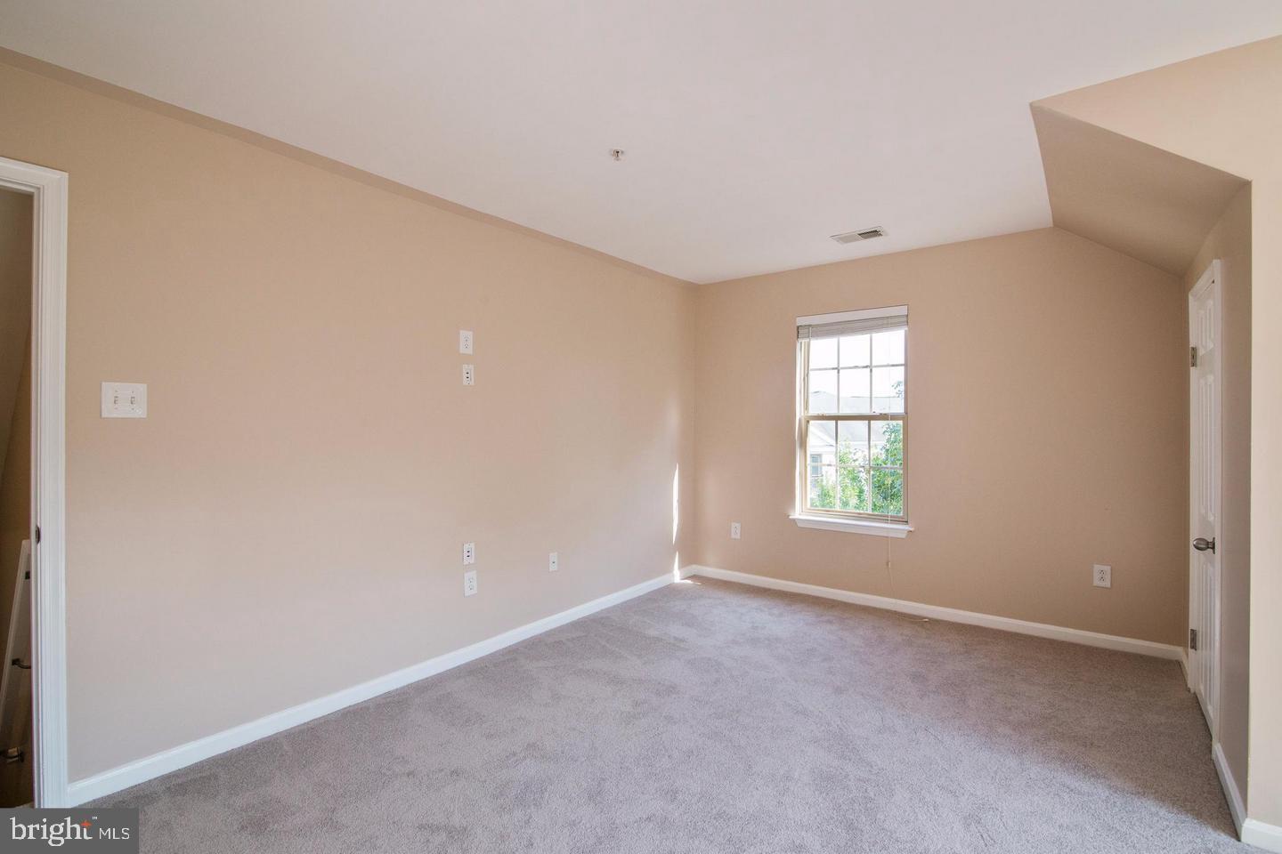 MILESTONE CENTER - Residential Lease