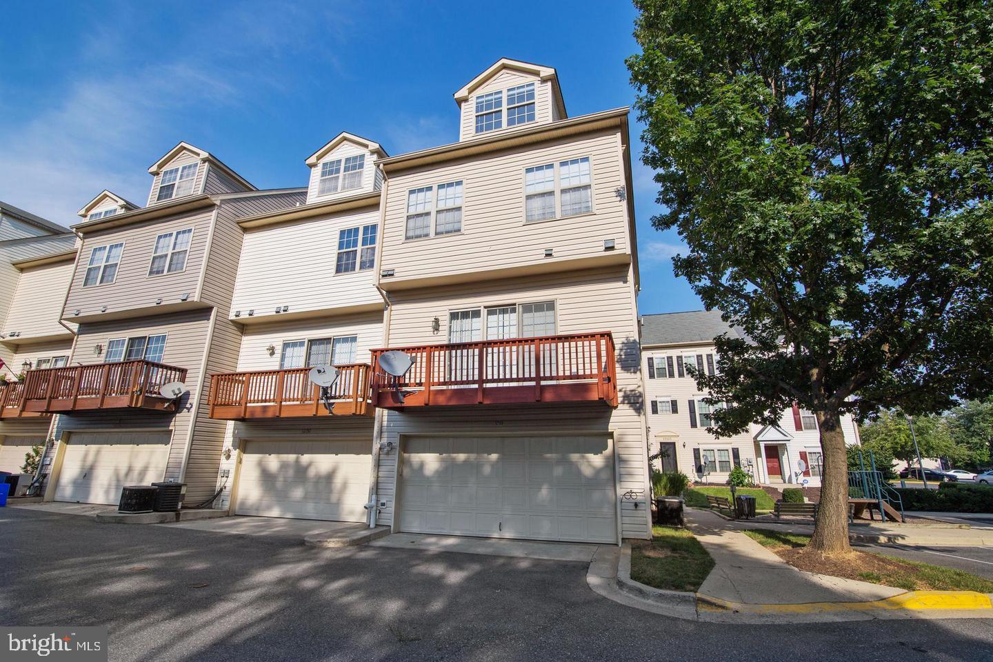 MILESTONE CENTER - Residential Lease