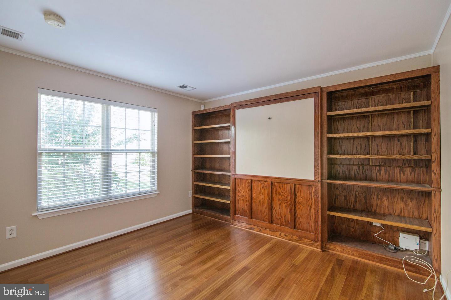 MILESTONE CENTER - Residential Lease