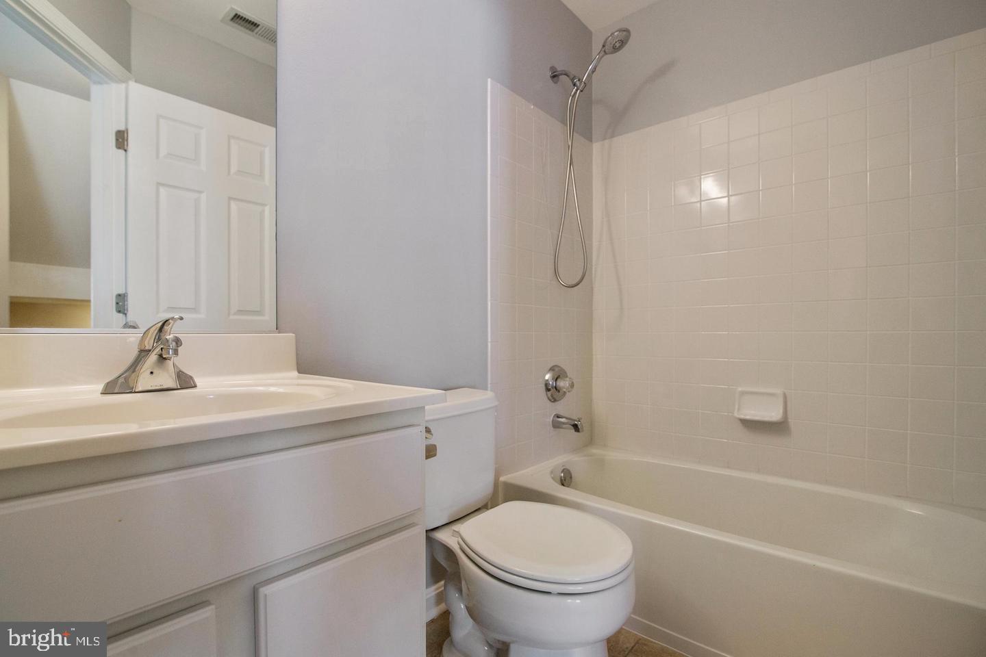 MILESTONE CENTER - Residential Lease