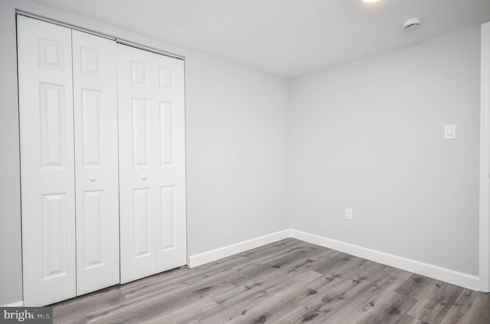 ADELPHI KNOLLS - Residential