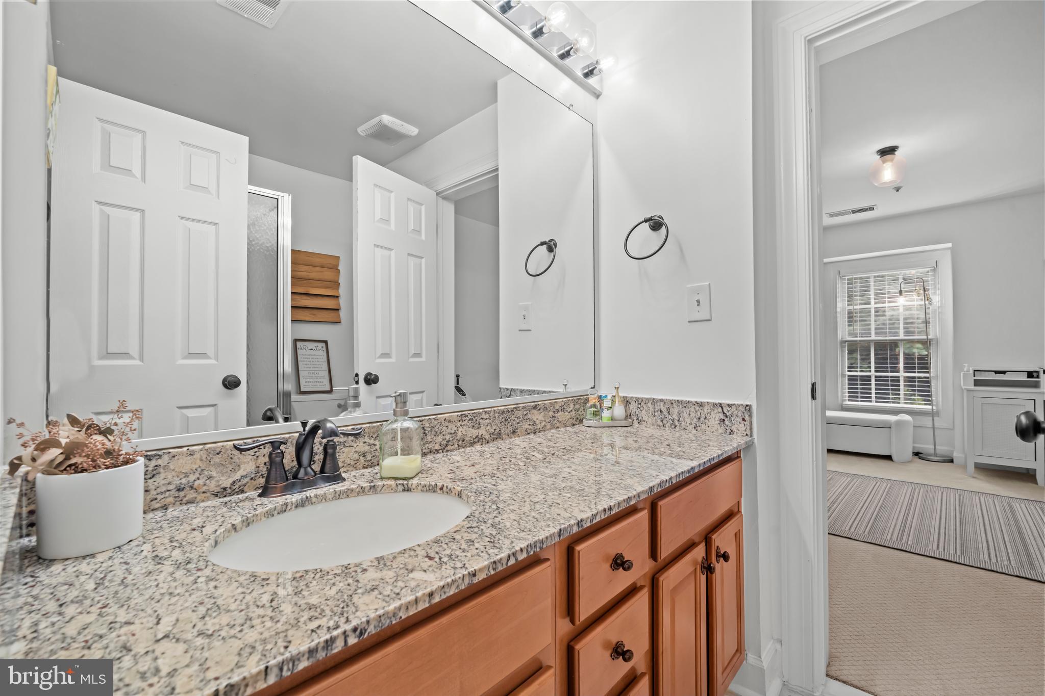 FAIRFIELD HOUSE - Residential