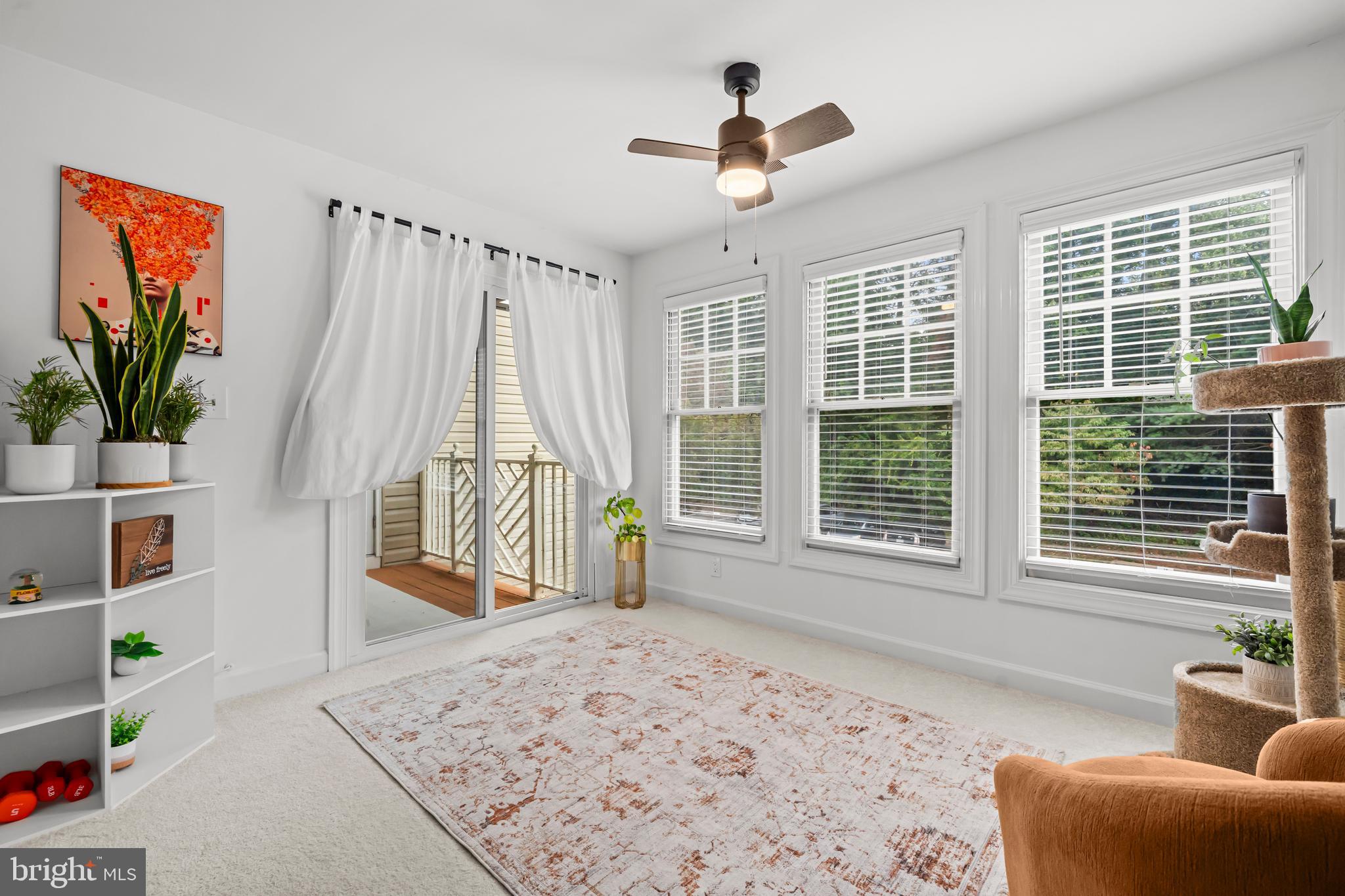 FAIRFIELD HOUSE - Residential