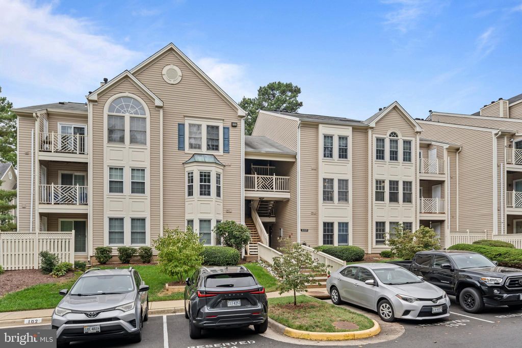 Photo of 12229 Fairfield House Drive #206, FAIRFAX, VA 22033 (MLS # VAFX2272290)