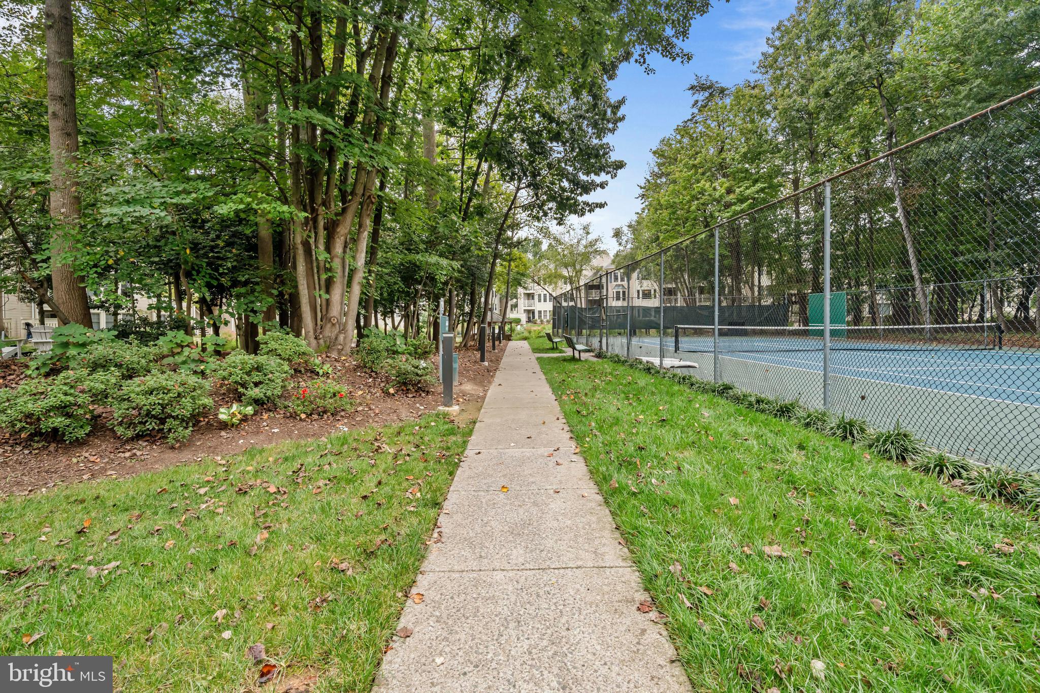 FAIRFIELD HOUSE - Residential