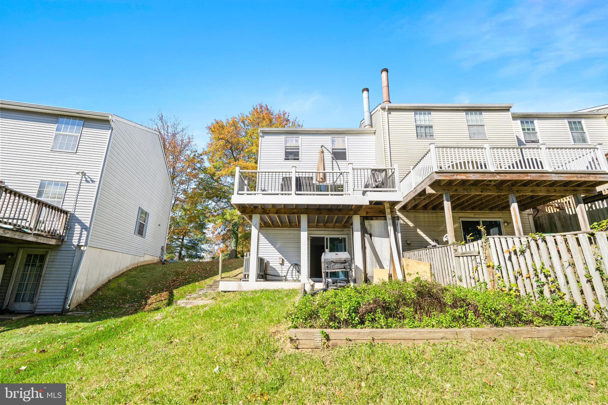 ROCKBURN COMMONS - Residential