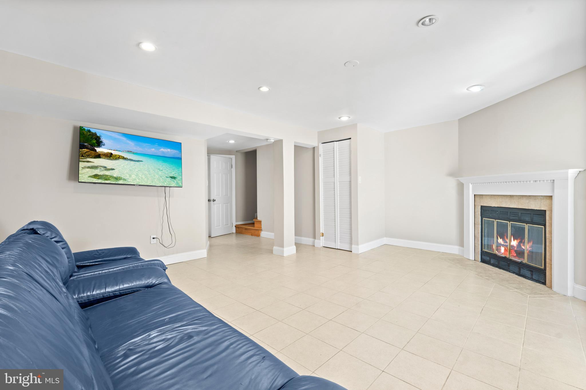 ROCKBURN COMMONS - Residential