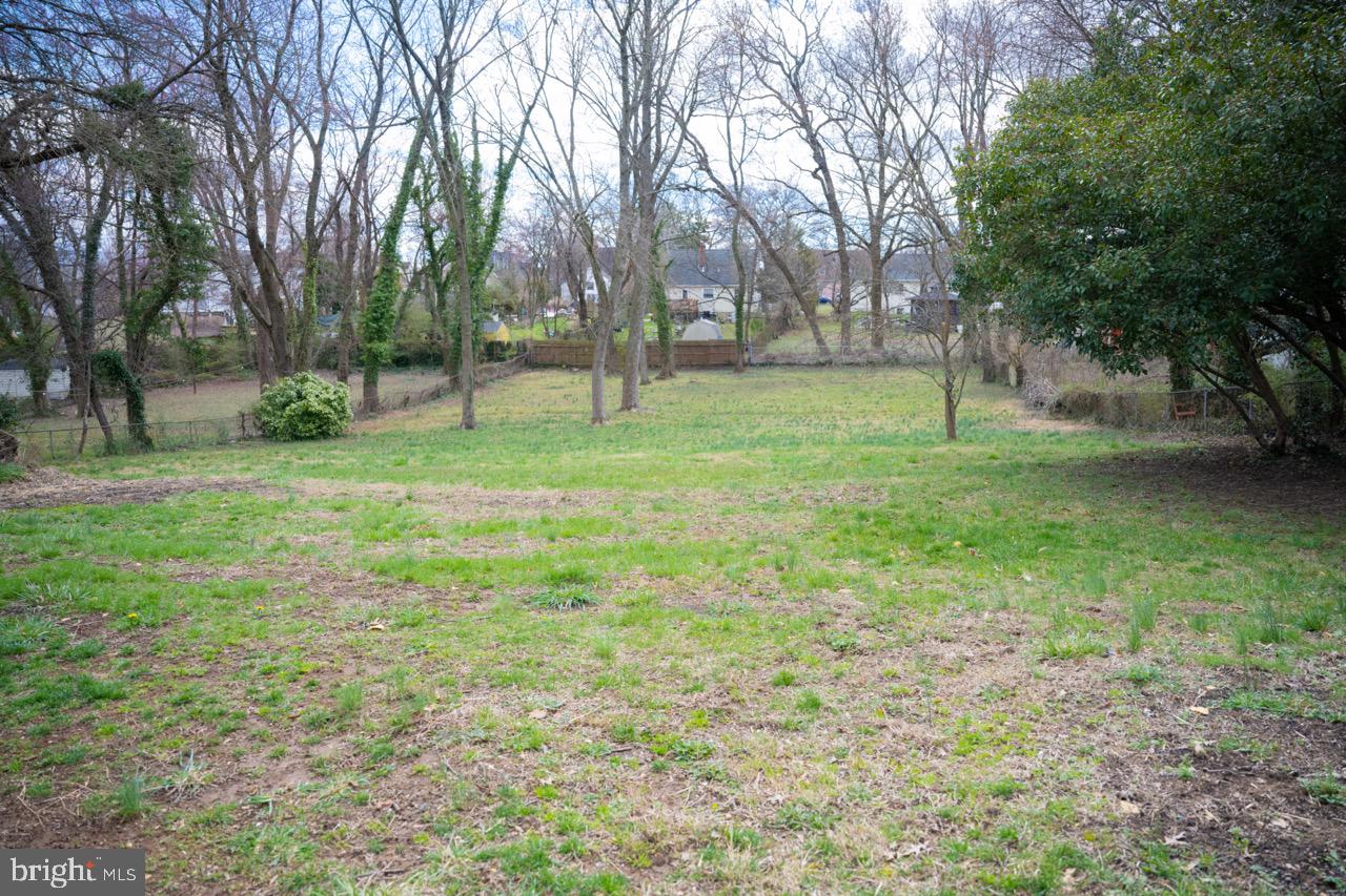 GROVETON HEIGHTS - Residential Lease