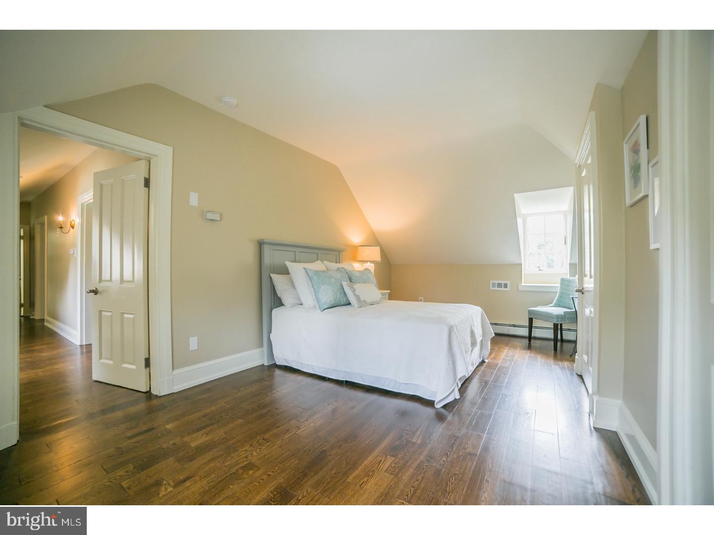 ROSEMONT - Residential