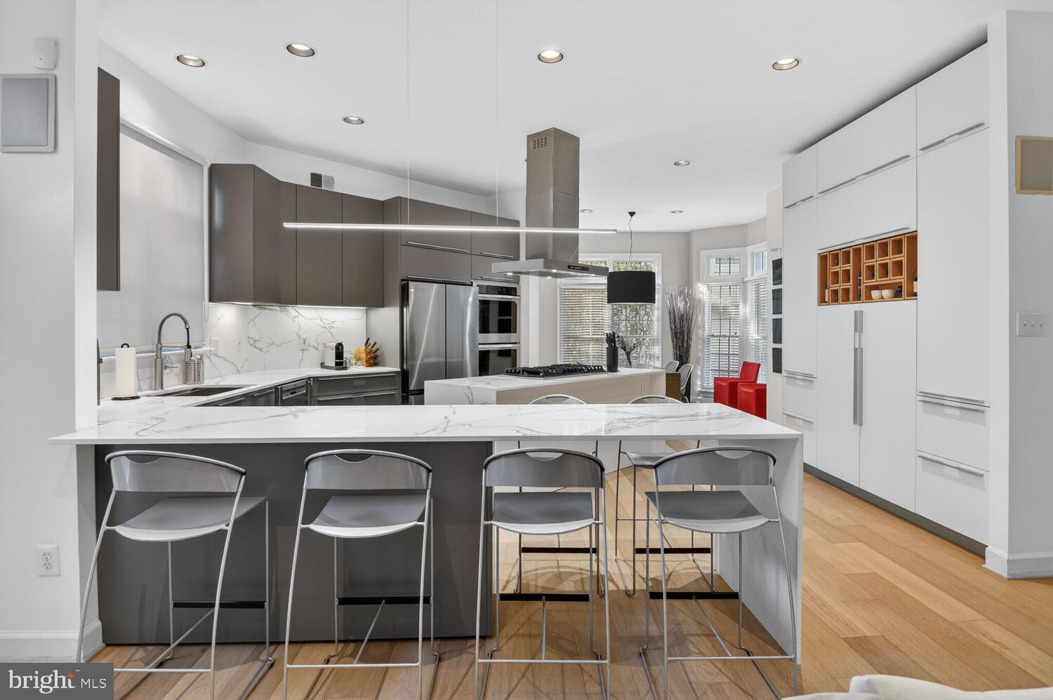 KENTLANDS - Residential