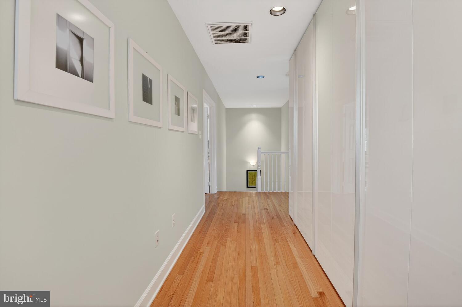 KENTLANDS - Residential