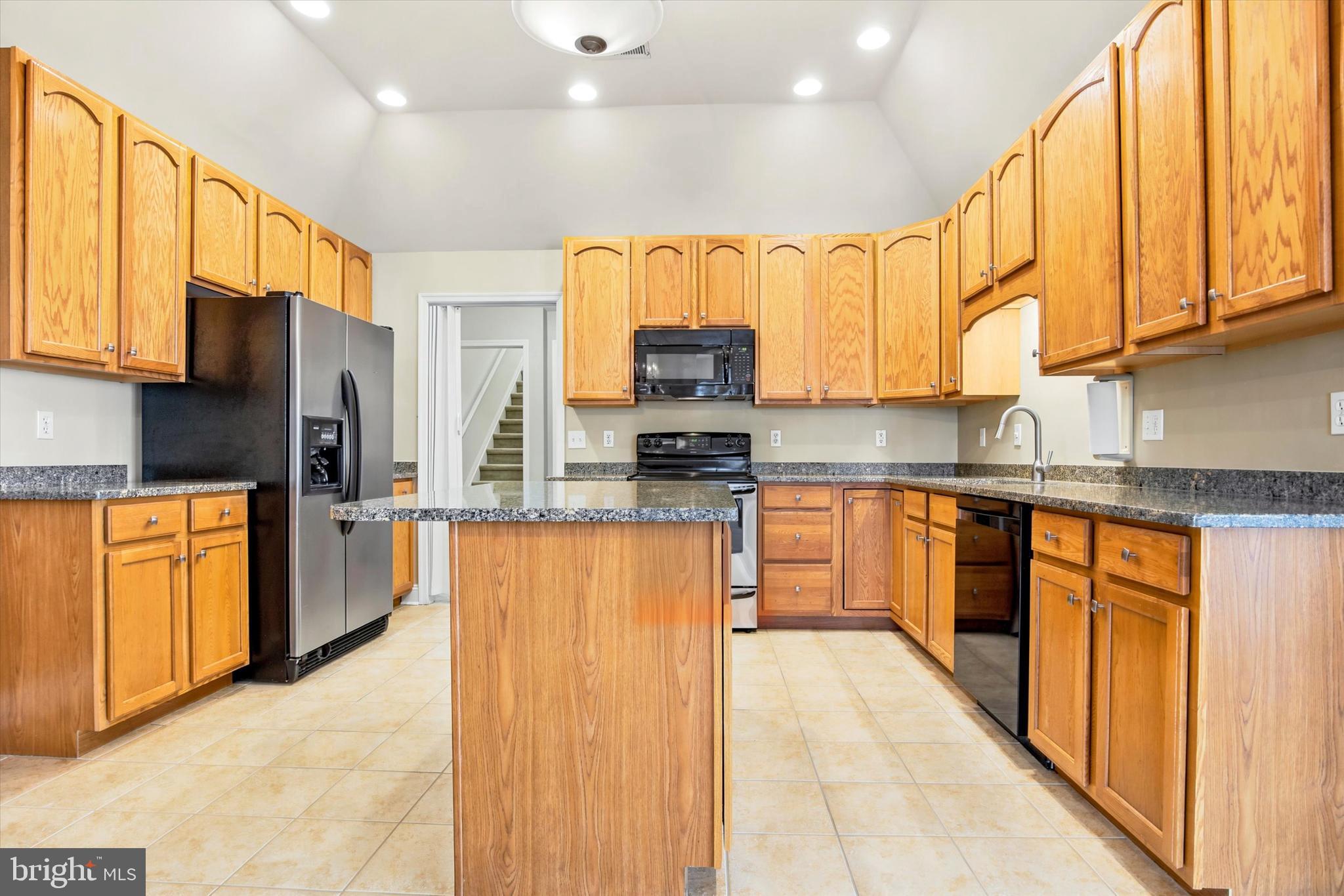 ARBOURS AT MORGAN CR - Residential
