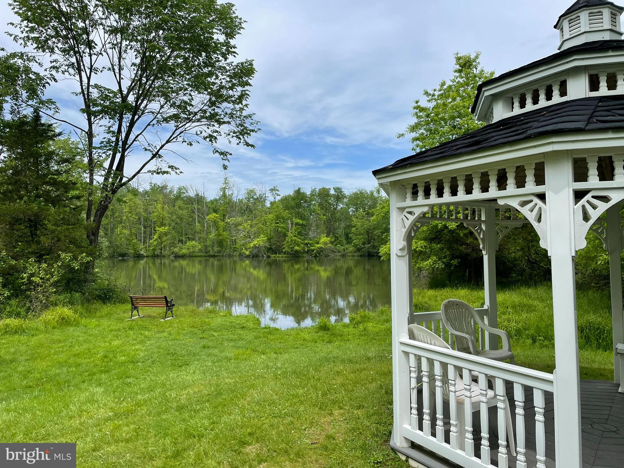 Property Search 1052 ARBOUR LANE