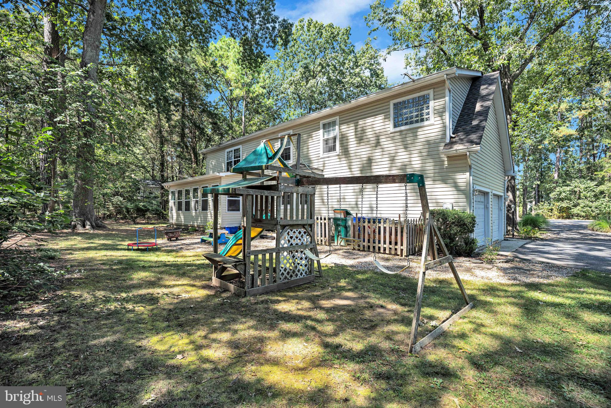 SWAN POINT - Residential