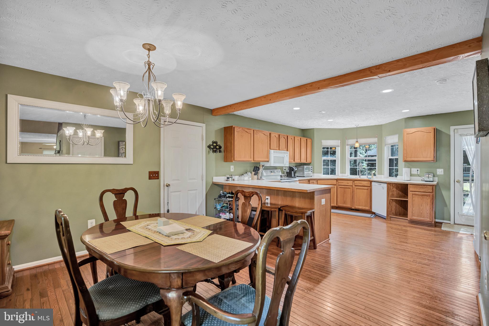 SWAN POINT - Residential