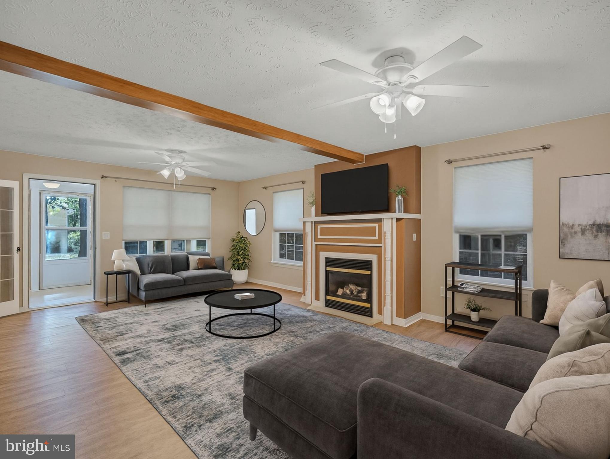 SWAN POINT - Residential