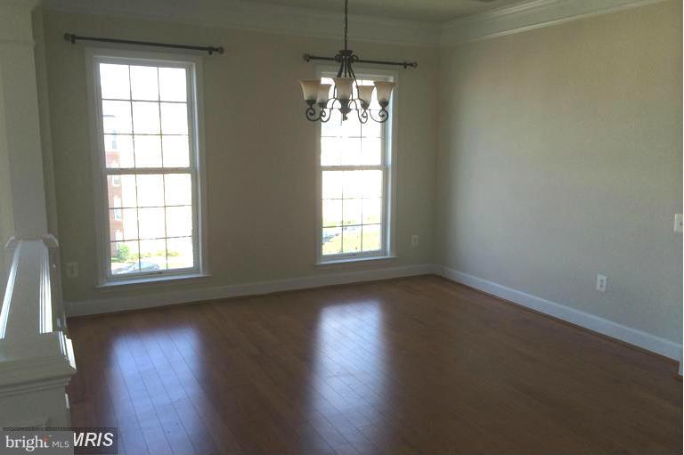 POTOMAC CLUB - Residential Lease