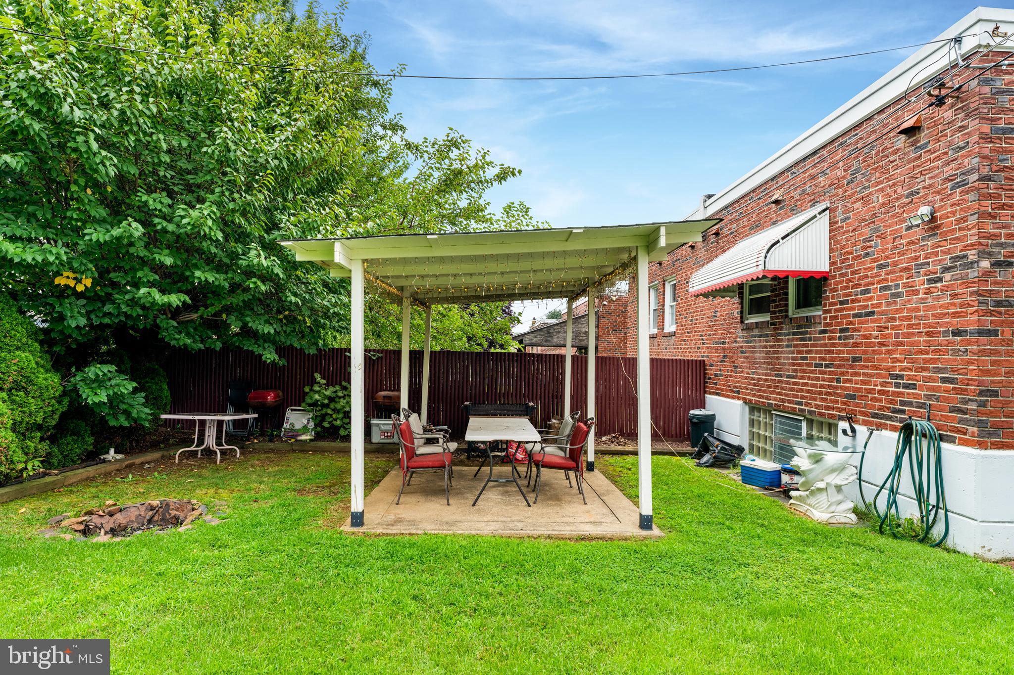 7831 BRIER STREET