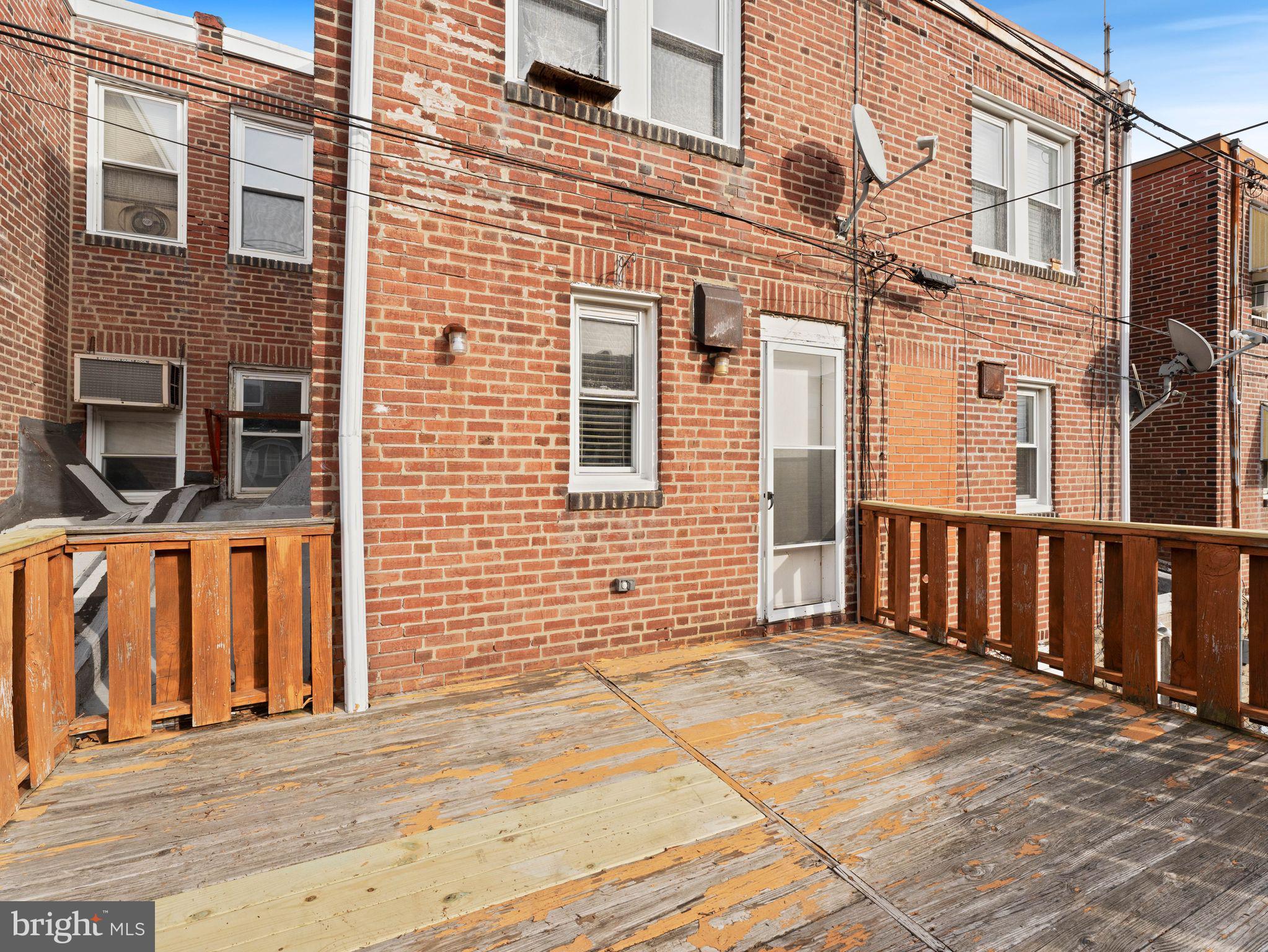 MAYFAIR (WEST) - Residential