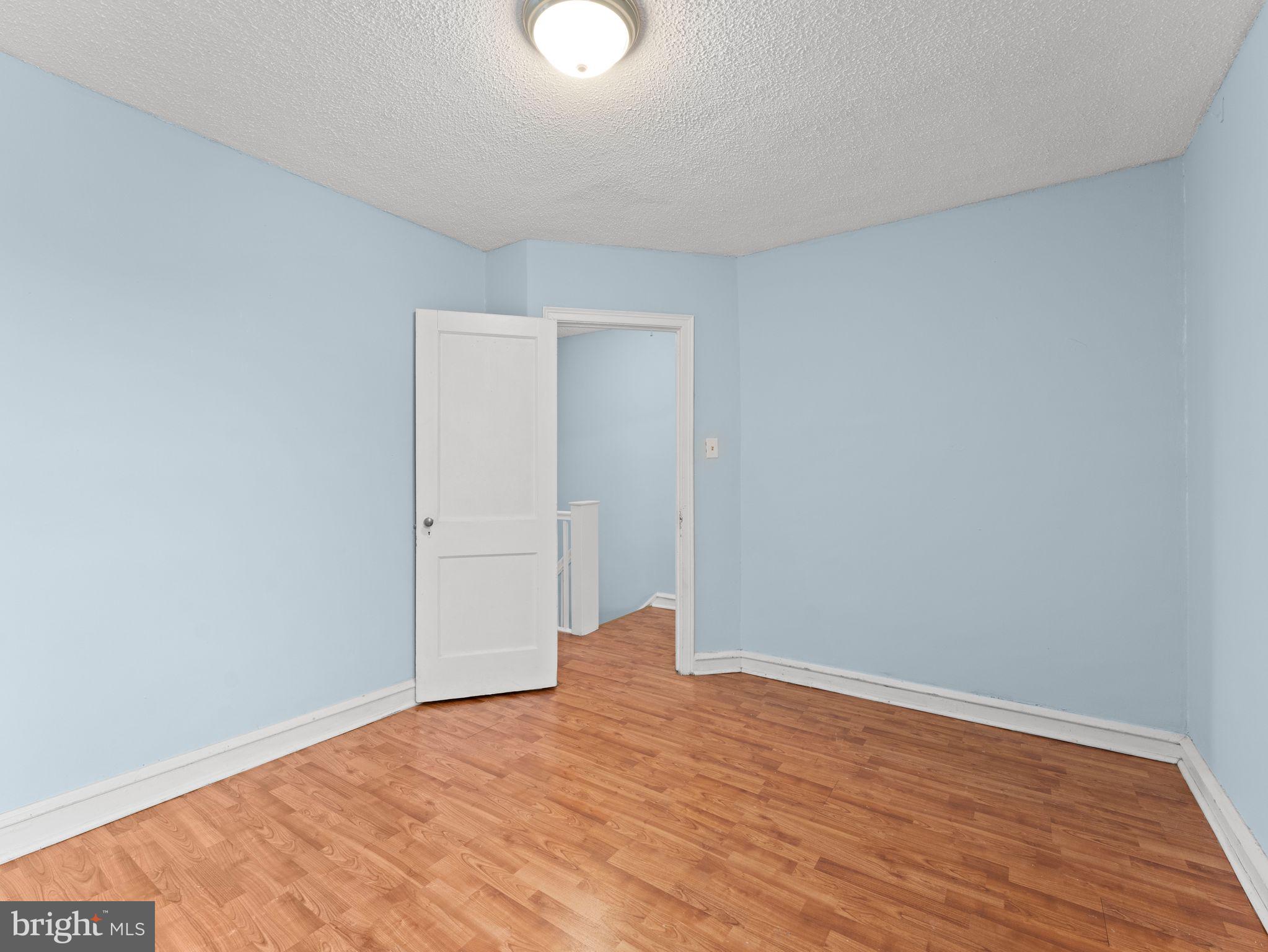 MAYFAIR (WEST) - Residential