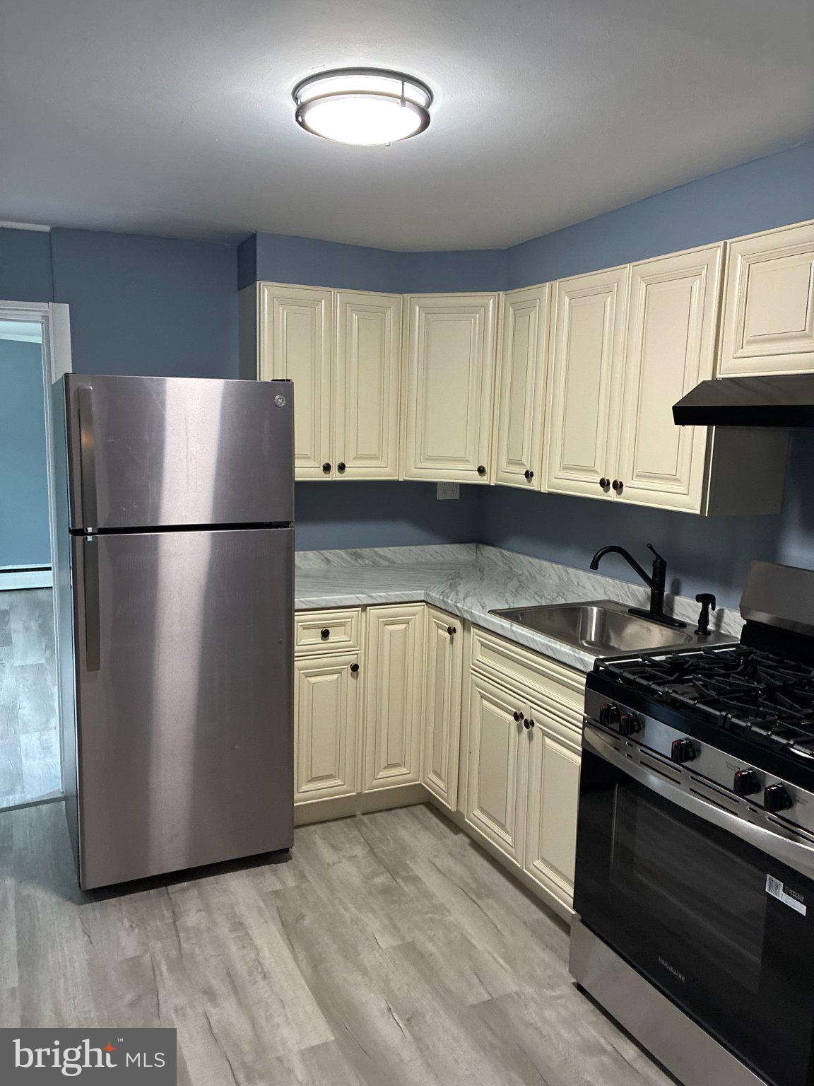 332 W 3RD STREET 0 1