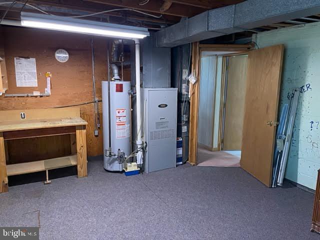 ASPEN HILL PARK - Residential