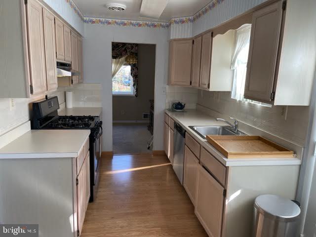 ASPEN HILL PARK - Residential