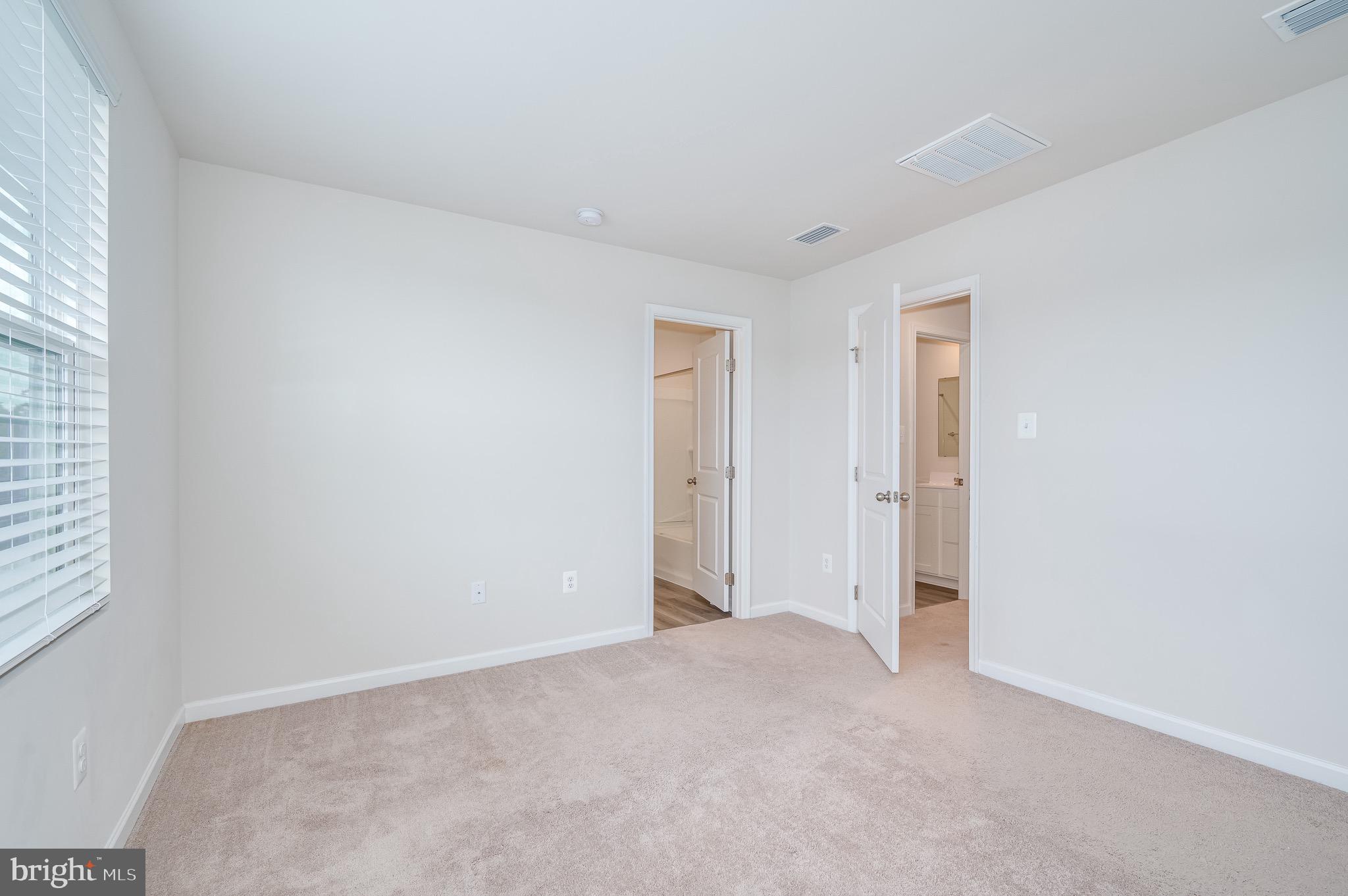 SOUTH BROOK - Residential