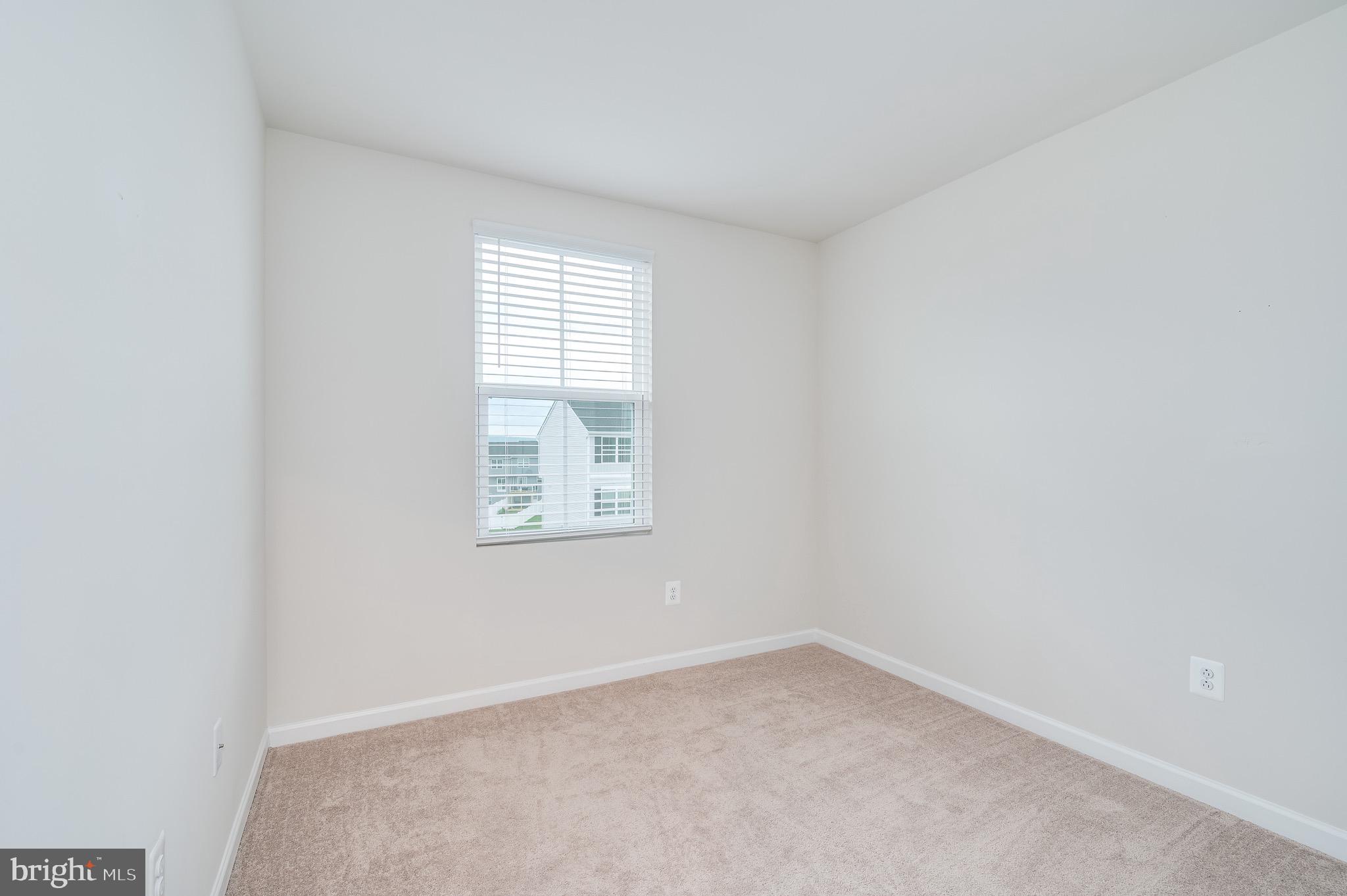 SOUTH BROOK - Residential