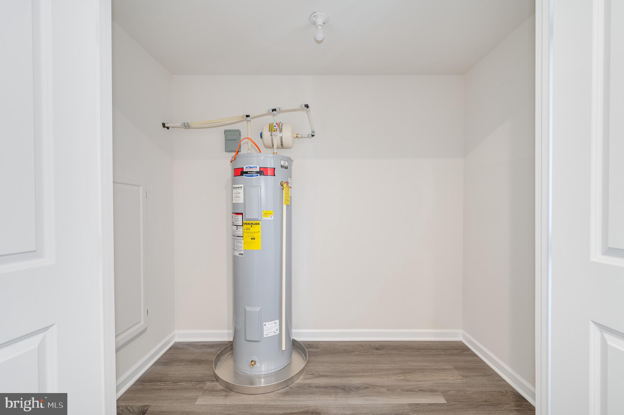 SOUTH BROOK - Residential