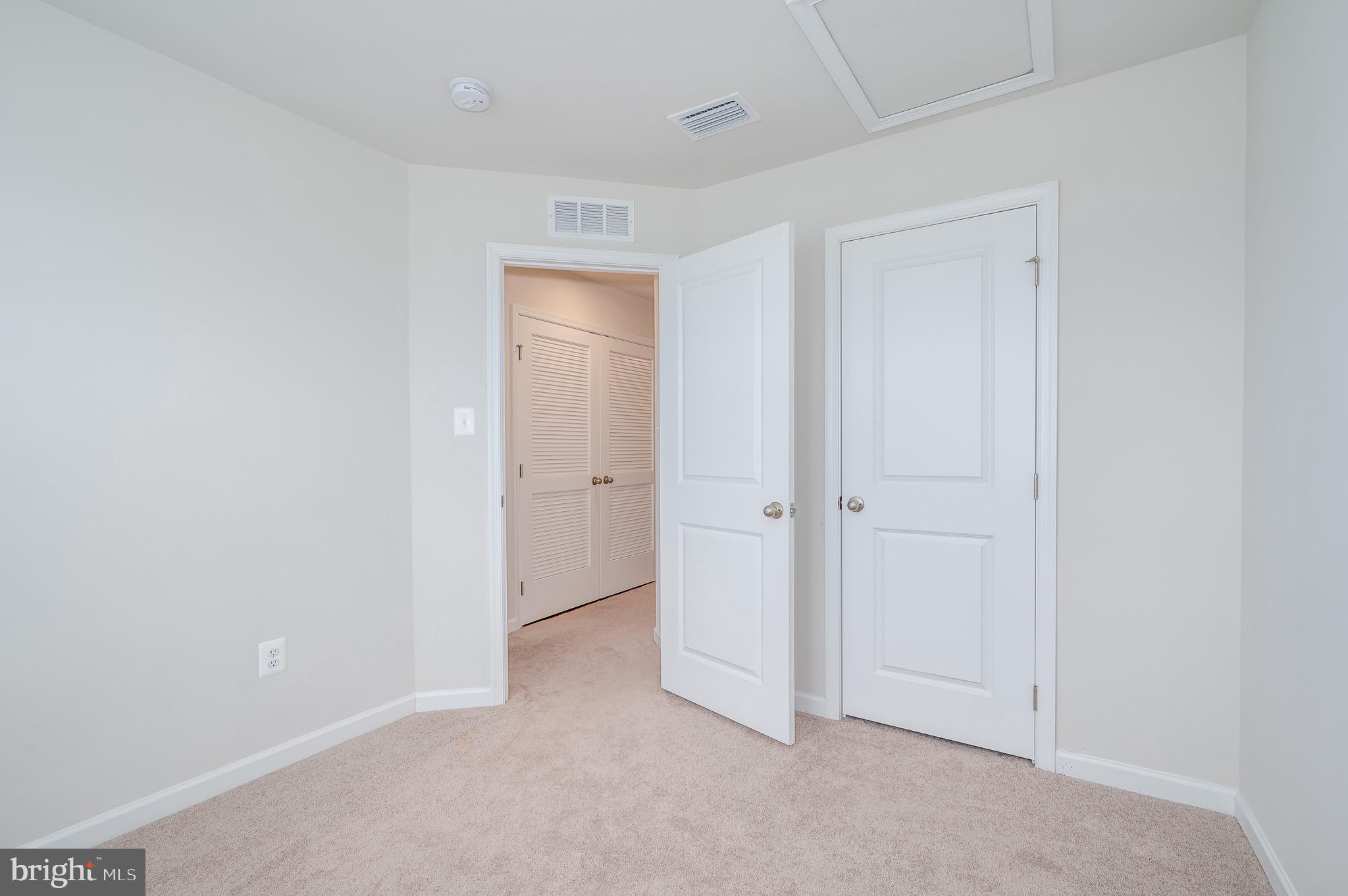 SOUTH BROOK - Residential