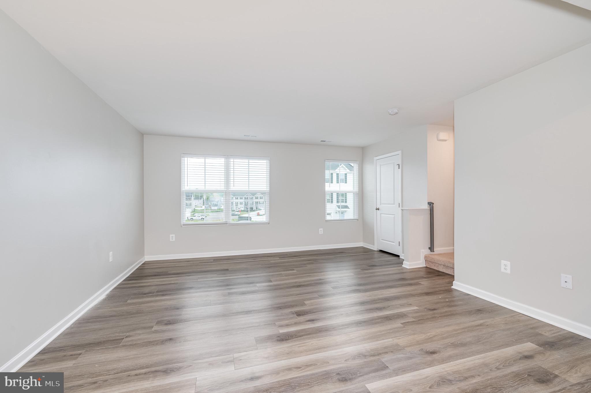 SOUTH BROOK - Residential