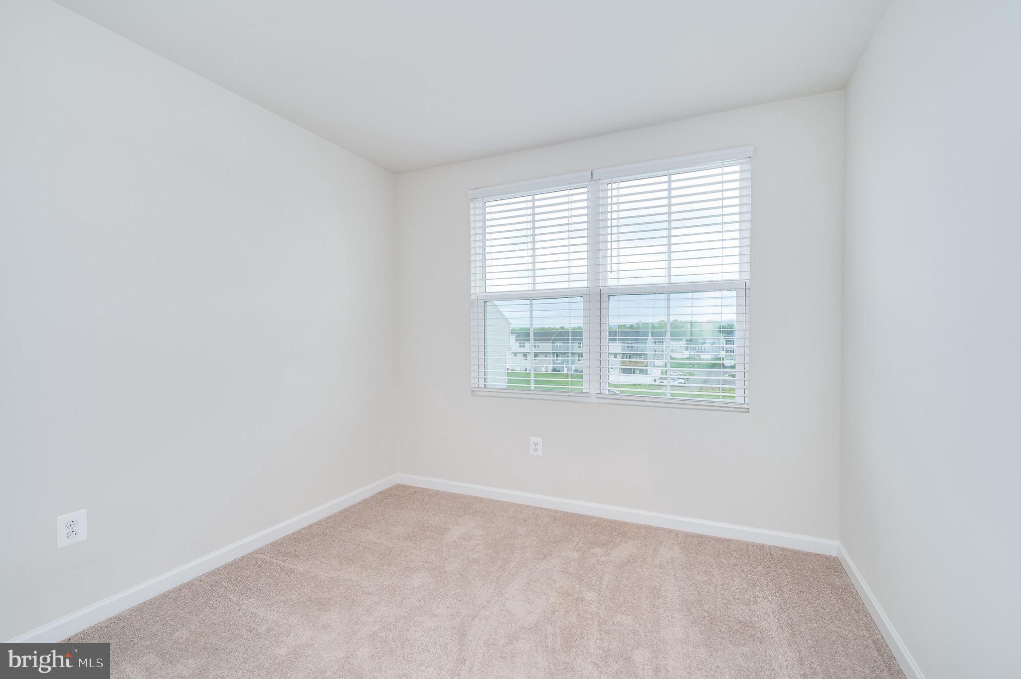 SOUTH BROOK - Residential