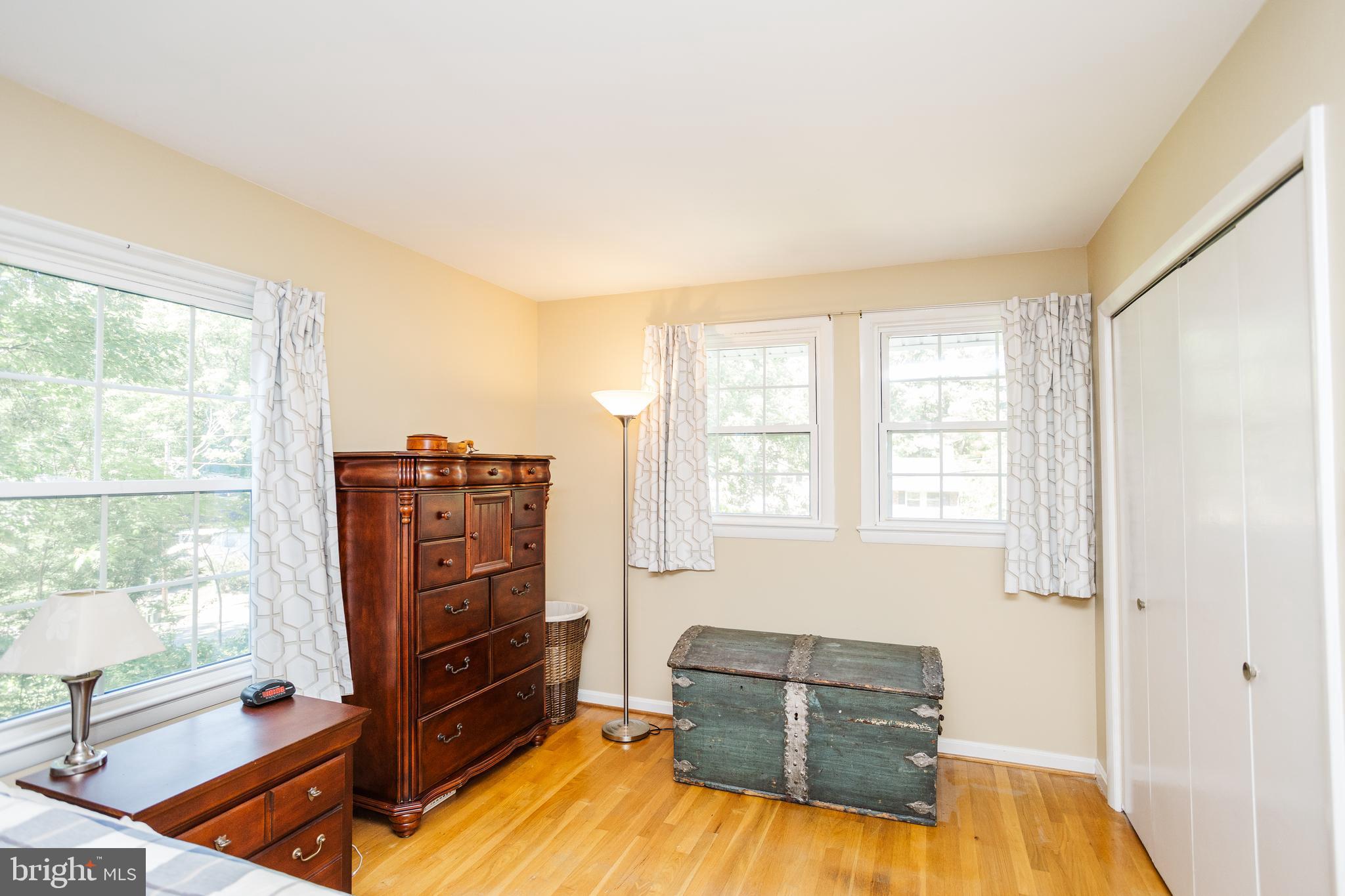 SOMERSET - Residential Lease