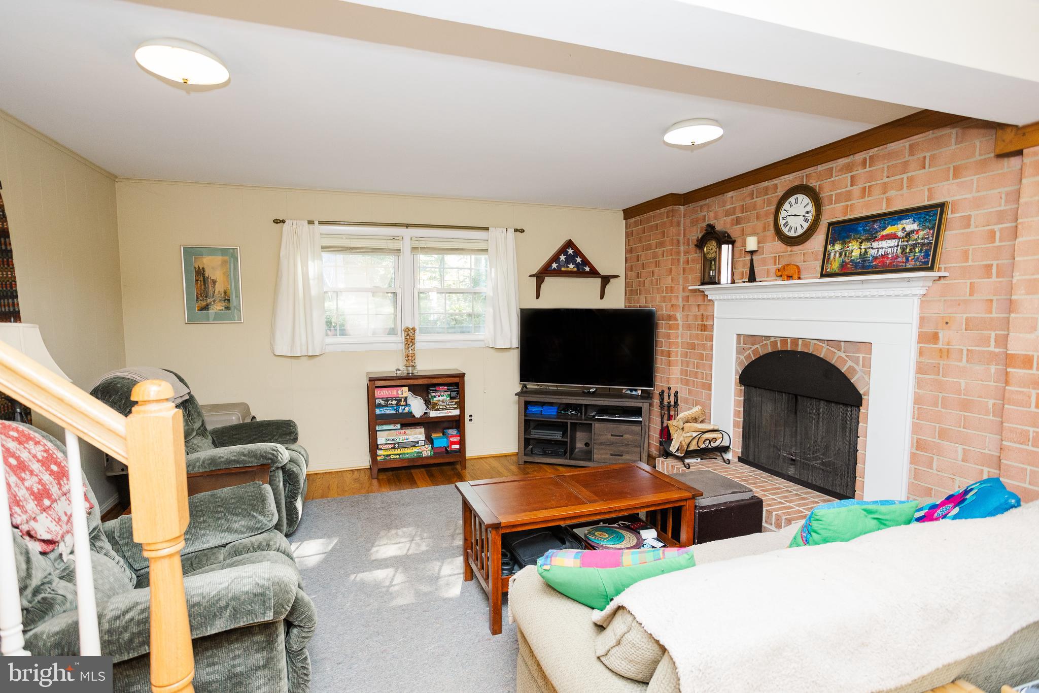 SOMERSET - Residential Lease