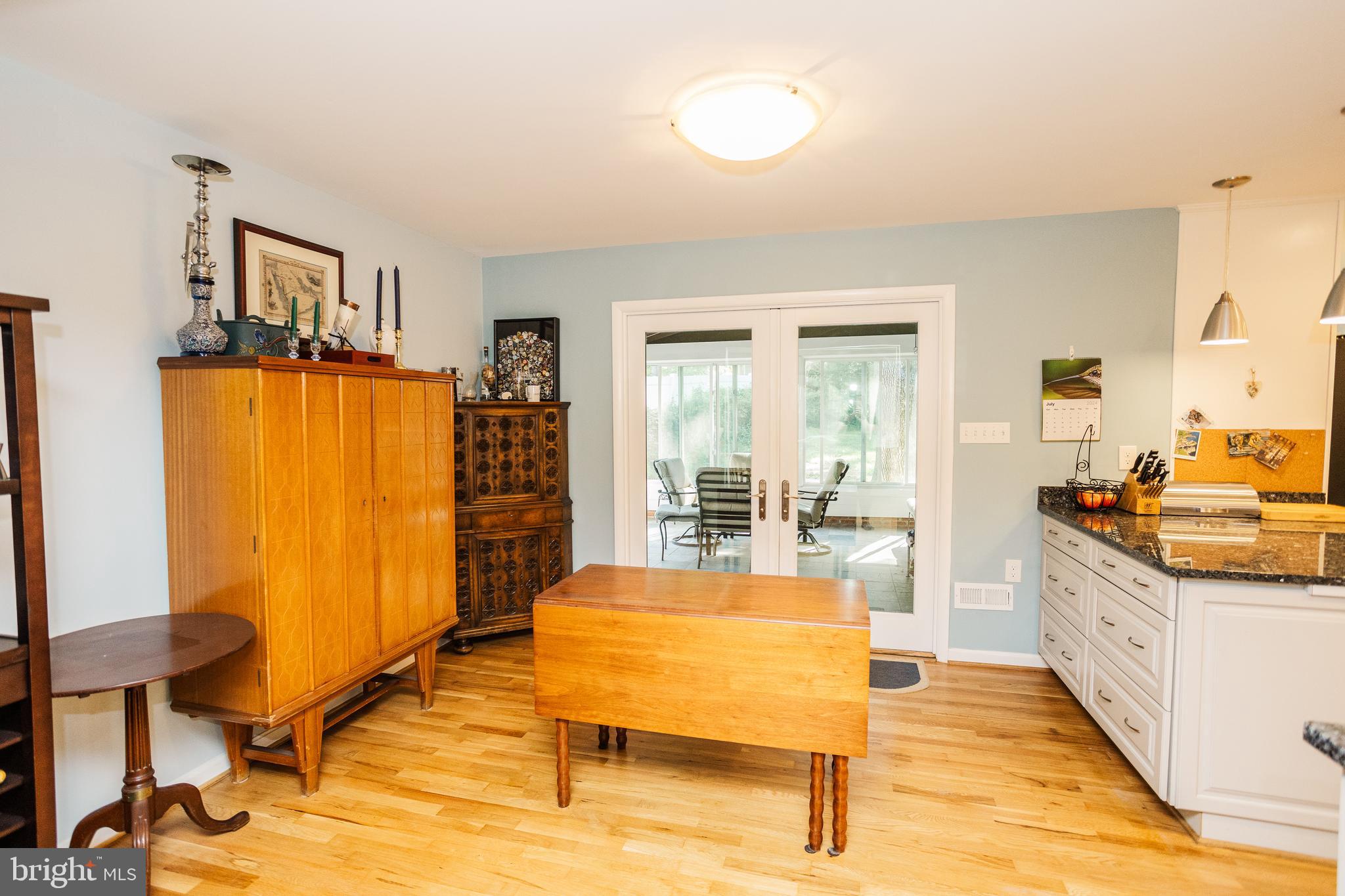 SOMERSET - Residential Lease