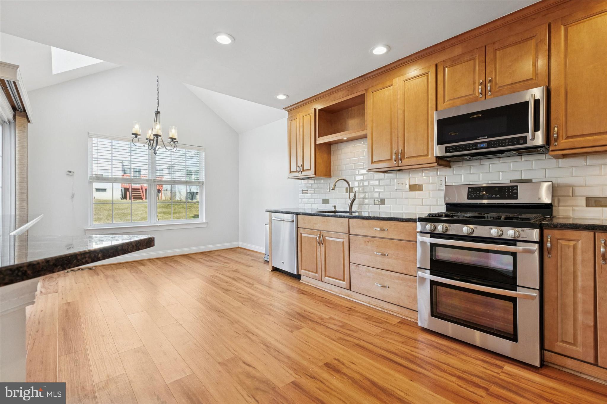 MONTGOMERY GREENE - Residential