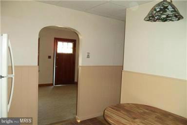 ESSEX - Residential Lease