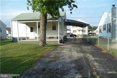 ESSEX - Residential Lease